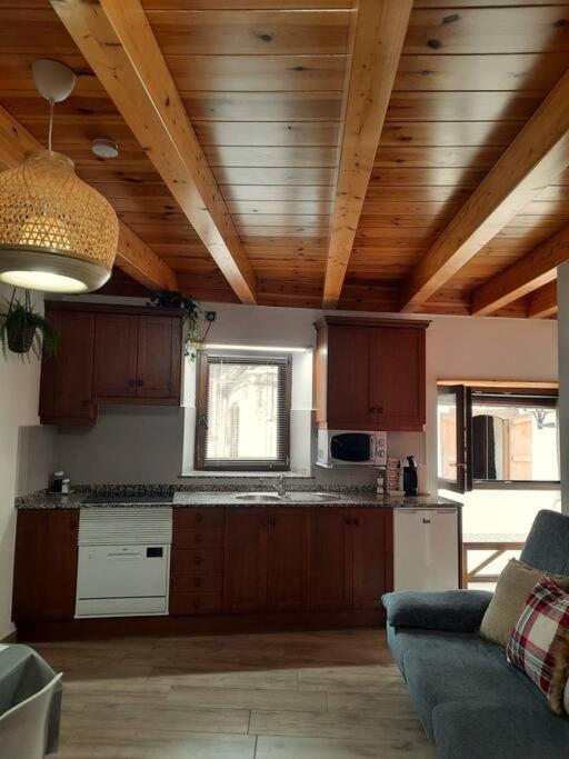 Mcastet, Casita Aranesa En El Valle De Aran Bossòst Zewnętrze zdjęcie